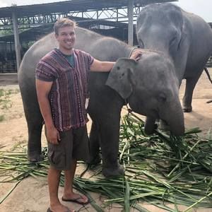 Meet your Posher, Jon